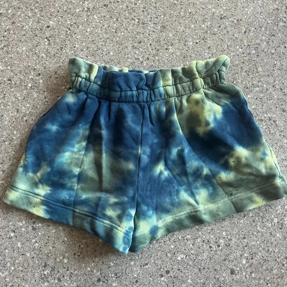 Something Navy | Tie Dye Paperback Shorts - Picture 4 of 6